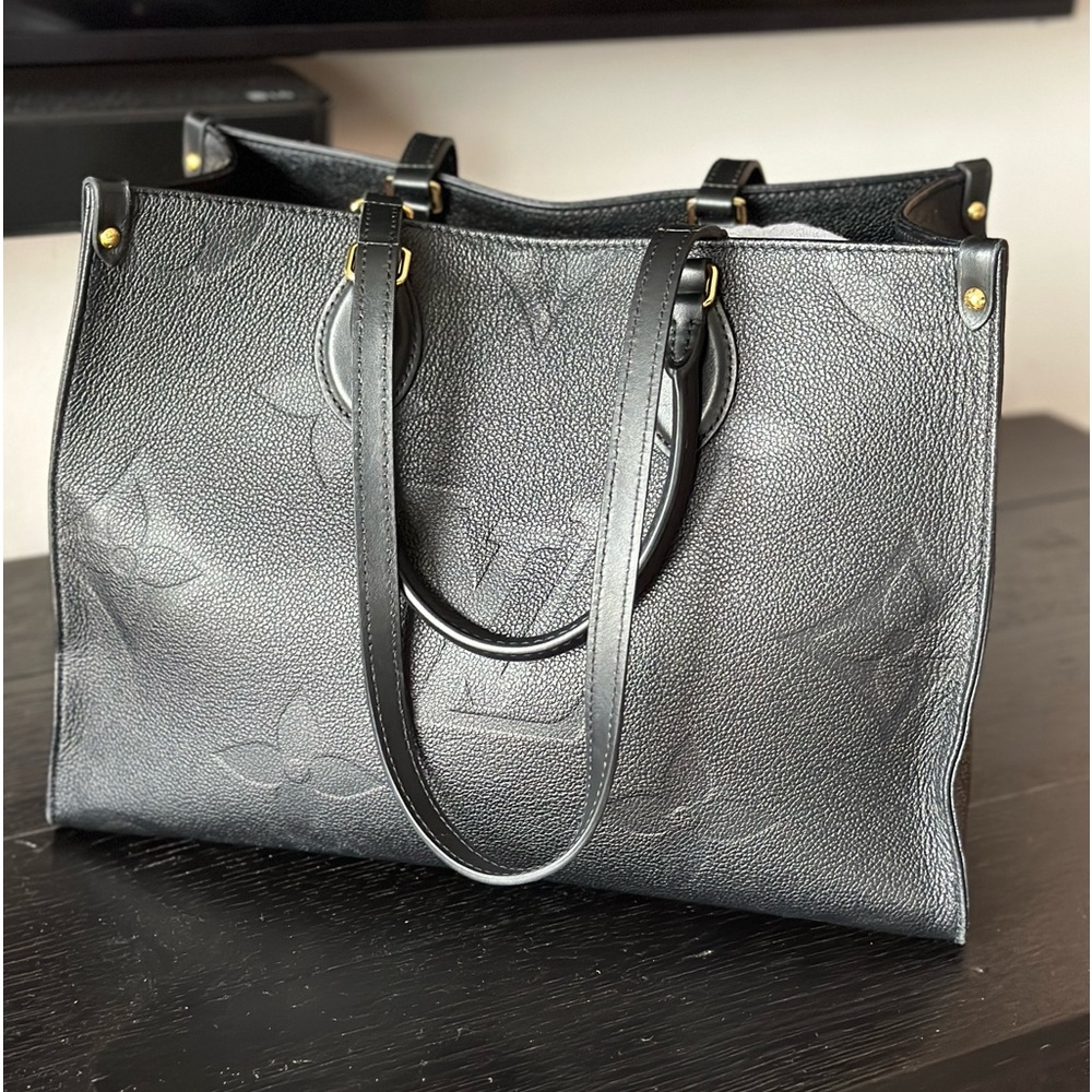 Louis Vuitton OnTheGo mm